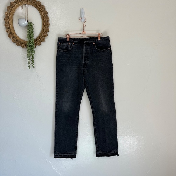 Levi's 501 Mini Waist Jeans, Black, Size 31 - Picture 7 of 10